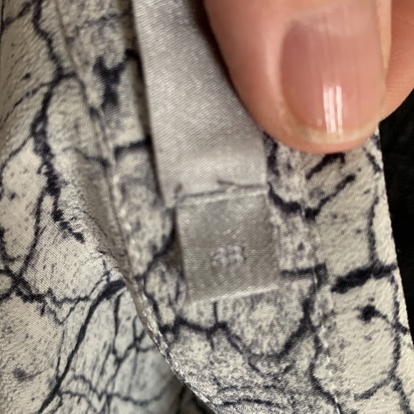 EUC Tiger of Sweden blouse - Picture 9 of 9